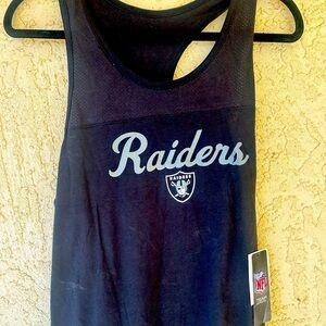 New w tags Oakland Raiders razorback tank